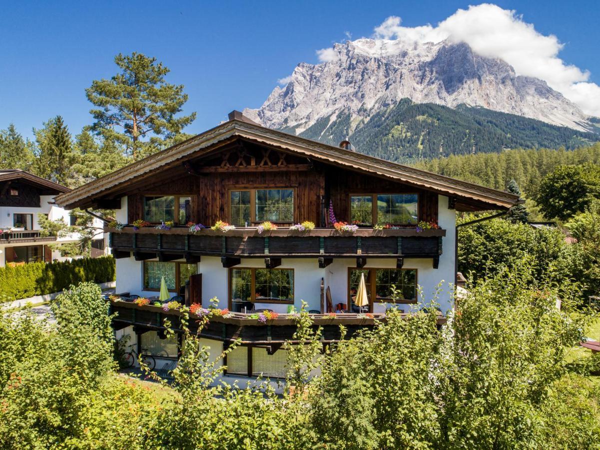 Tyrol Appartements Ehrwald Exterior foto